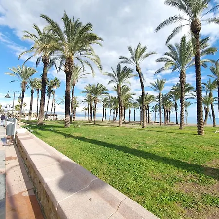 Apartamento En Primera Linea De Playa Con Vistas Al Mar