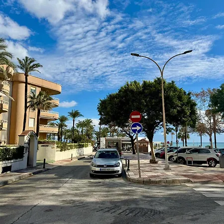Apartament En Primera Linea De Playa Con Vistas Al Mar Torremolinos